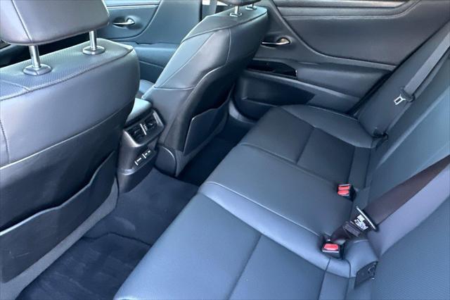 used 2022 Lexus ES 350 car