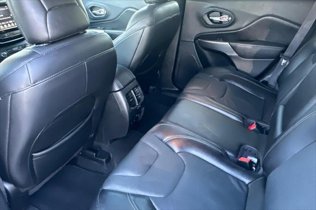 used 2020 Jeep Cherokee car
