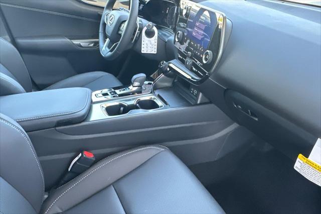 new 2025 Lexus NX 250 car, priced at $44,805