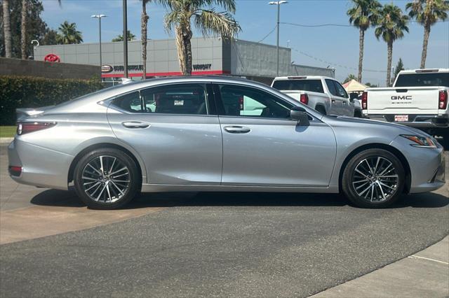 used 2024 Lexus ES 300h car