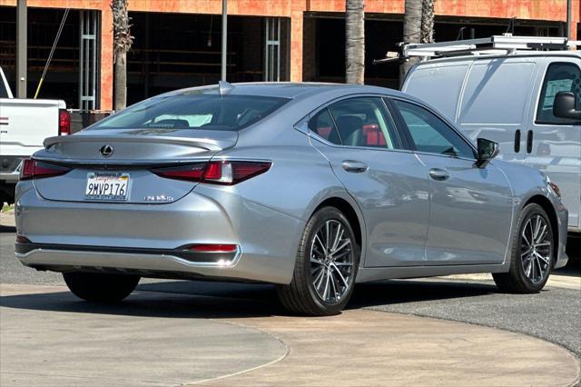 used 2024 Lexus ES 300h car