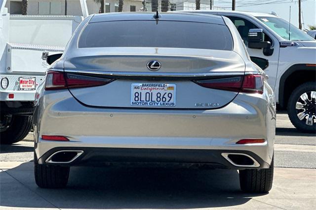 used 2019 Lexus ES 350 car, priced at $35,885