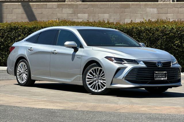 used 2020 Toyota Avalon Hybrid car