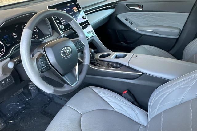 used 2020 Toyota Avalon Hybrid car