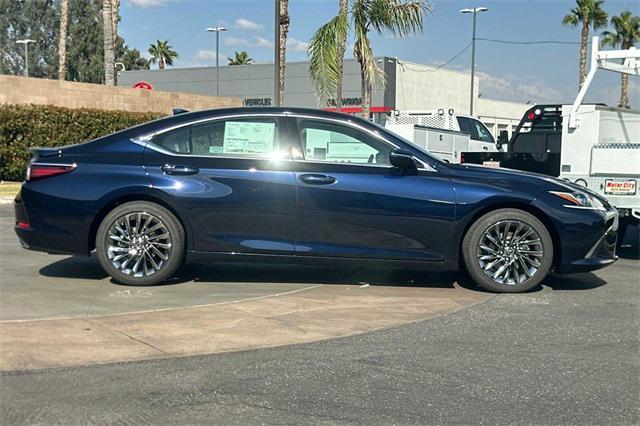 new 2025 Lexus ES 350 car, priced at $51,689