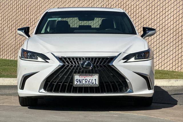 used 2024 Lexus ES 300h car