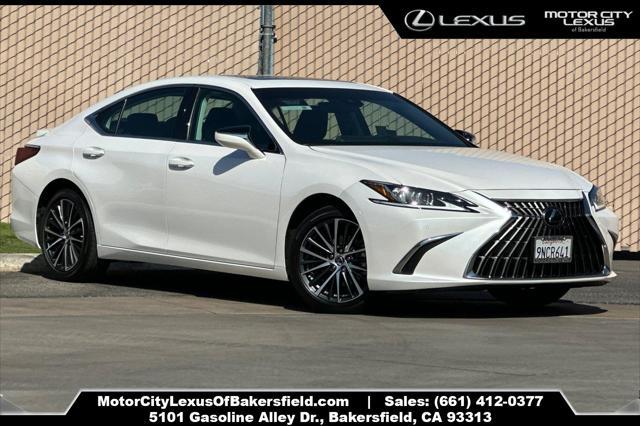 used 2024 Lexus ES 300h car