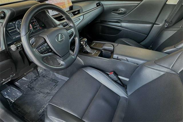 used 2019 Lexus ES 350 car, priced at $31,456