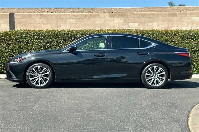 used 2019 Lexus ES 350 car, priced at $31,456