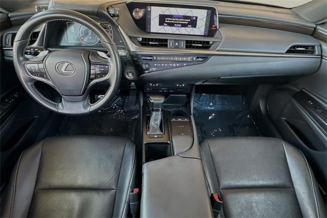 used 2019 Lexus ES 350 car, priced at $31,456