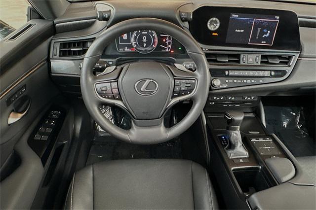 used 2022 Lexus ES 350 car, priced at $38,956