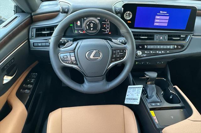 new 2025 Lexus ES 300h car, priced at $50,542