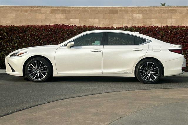 used 2022 Lexus ES 300h car, priced at $37,885