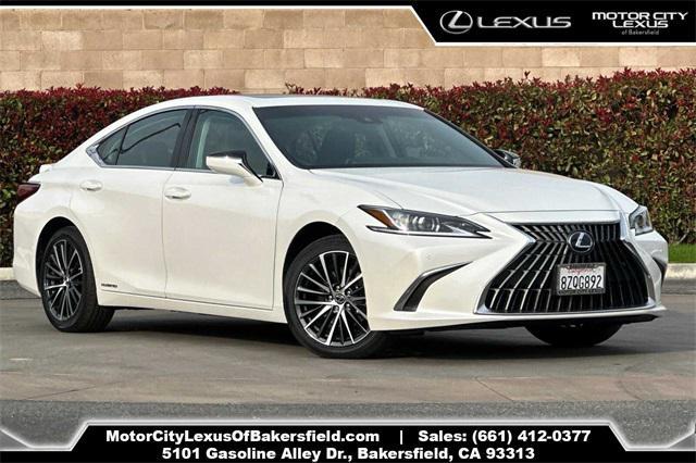 used 2022 Lexus ES 300h car, priced at $37,885