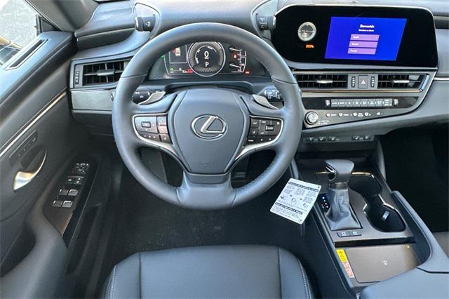 new 2025 Lexus ES 300h car, priced at $48,894