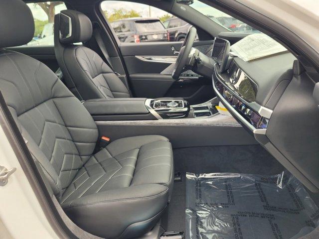 new 2026 BMW 760 car, priced at $136,300