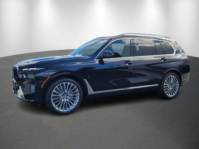 new 2025 BMW X7 car, priced at $89,525