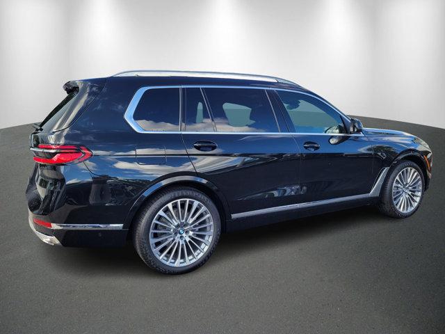 new 2025 BMW X7 car, priced at $89,525