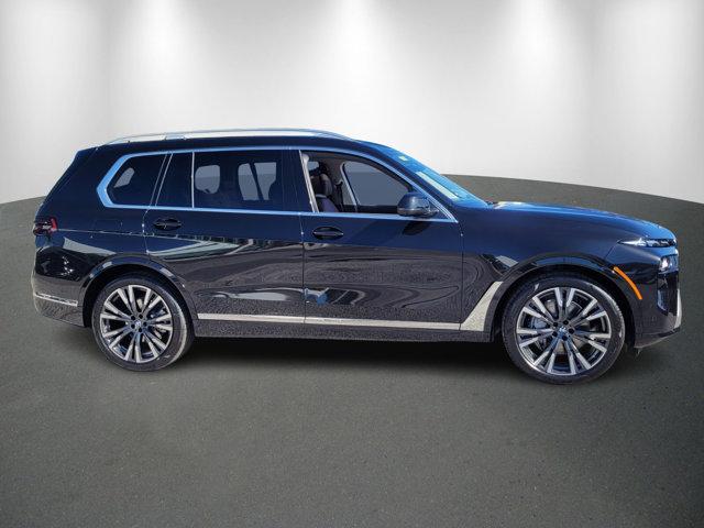 new 2025 BMW X7 car, priced at $90,325