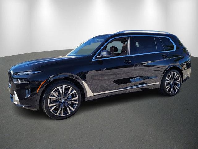 new 2025 BMW X7 car, priced at $90,325