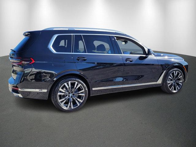 new 2025 BMW X7 car, priced at $90,325