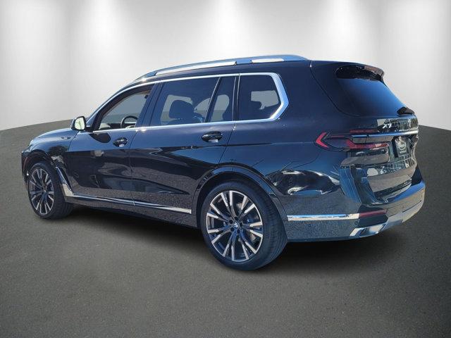 new 2025 BMW X7 car, priced at $90,325