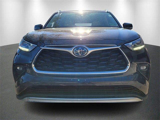 used 2021 Toyota Highlander Hybrid car, priced at $41,477