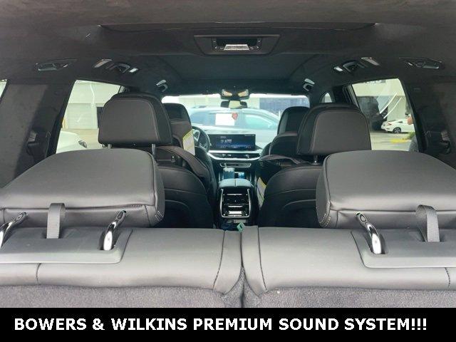 used 2024 BMW X7 car, priced at $97,137