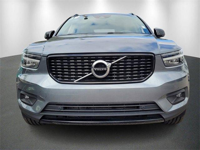 used 2019 Volvo XC40 car, priced at $20,305