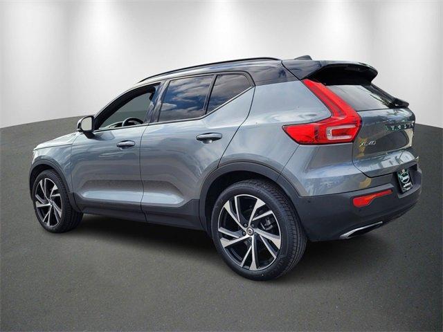 used 2019 Volvo XC40 car, priced at $20,305