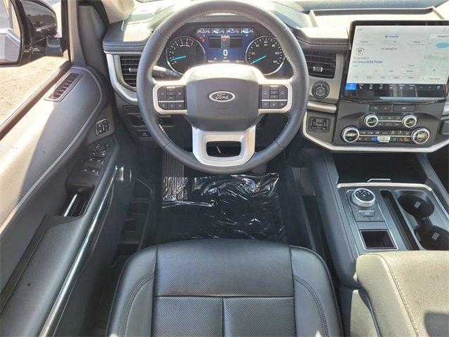 used 2024 Ford Expedition car, priced at $56,589