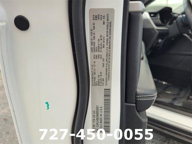used 2022 Jeep Grand Cherokee car, priced at $31,800