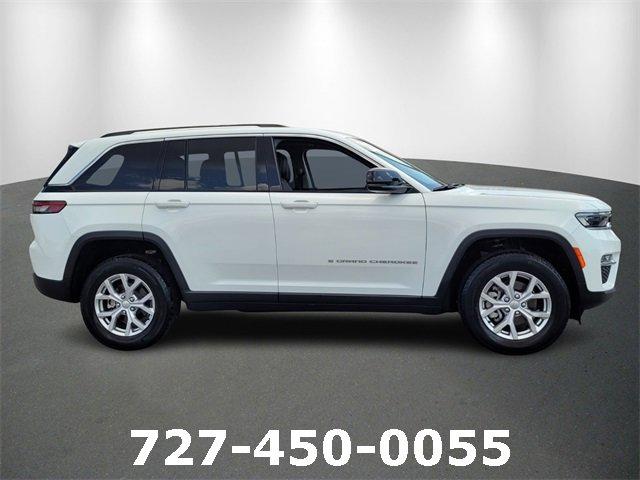 used 2022 Jeep Grand Cherokee car, priced at $31,800