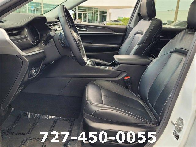 used 2022 Jeep Grand Cherokee car, priced at $31,800
