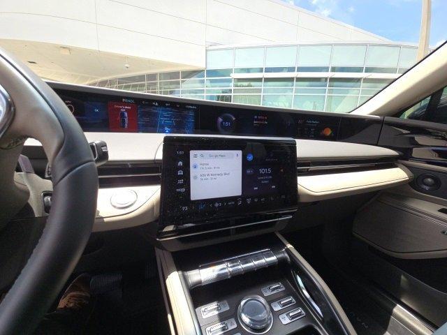 used 2024 Lincoln Nautilus car, priced at $48,752