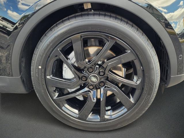 used 2022 Land Rover Discovery car, priced at $25,400