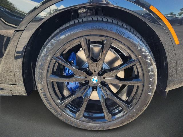 new 2026 BMW X7 car, priced at $123,275