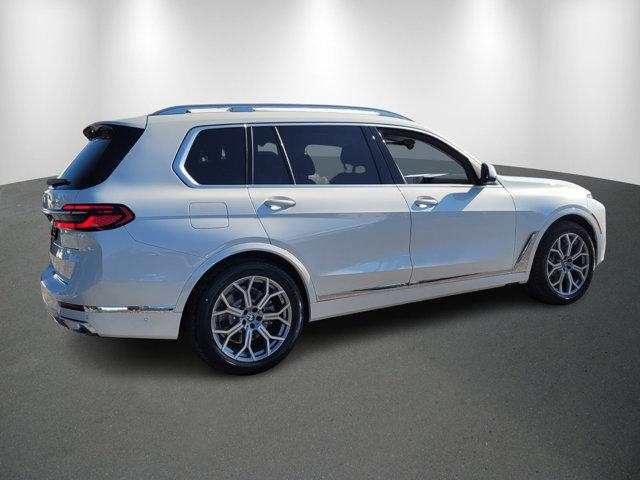 new 2026 BMW X7 car, priced at $101,925