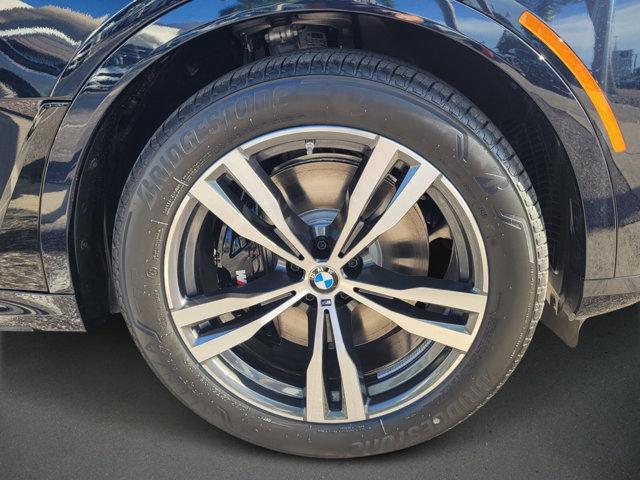 new 2026 BMW X7 car, priced at $101,105