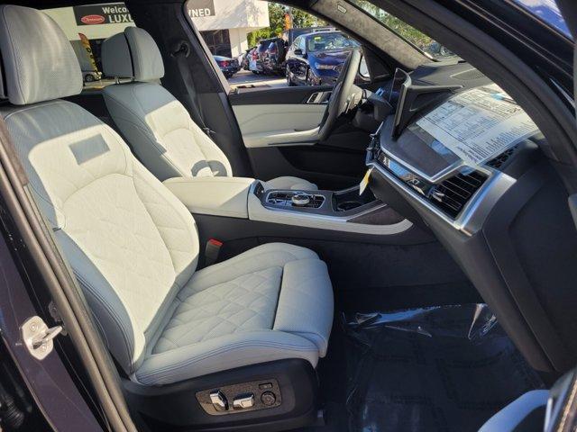 new 2026 BMW X7 car, priced at $101,105