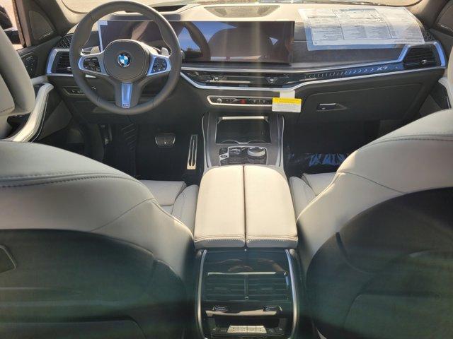 new 2026 BMW X7 car, priced at $101,105