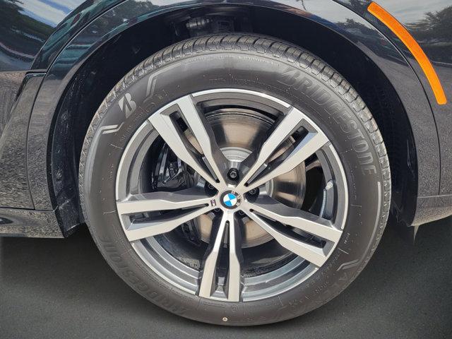 new 2026 BMW X7 car, priced at $121,875