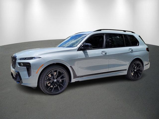 new 2025 BMW X7 car, priced at $114,275