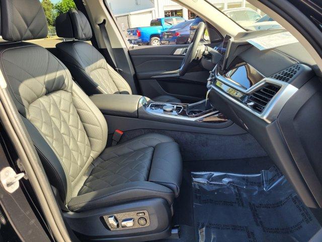 new 2026 BMW X7 car, priced at $94,385