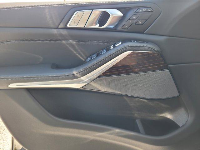 new 2026 BMW X7 car, priced at $94,385