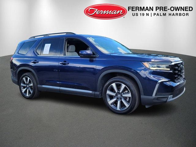 used 2025 Honda Pilot car, priced at $42,988