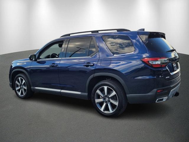 used 2025 Honda Pilot car, priced at $42,988