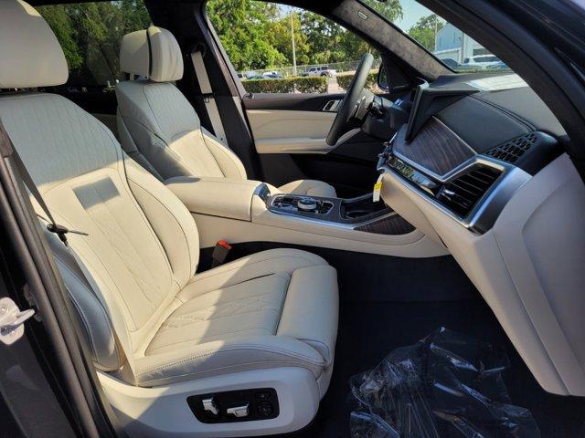 new 2025 BMW X7 car, priced at $116,775