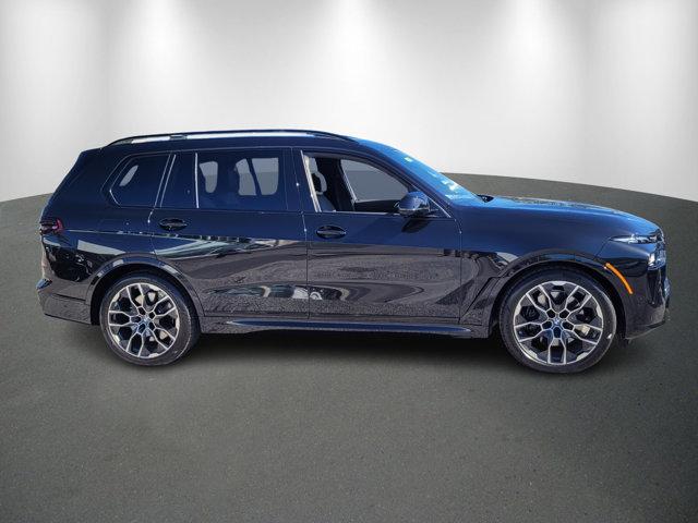 new 2025 BMW X7 car, priced at $115,970