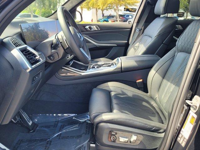 new 2025 BMW X7 car, priced at $102,470
